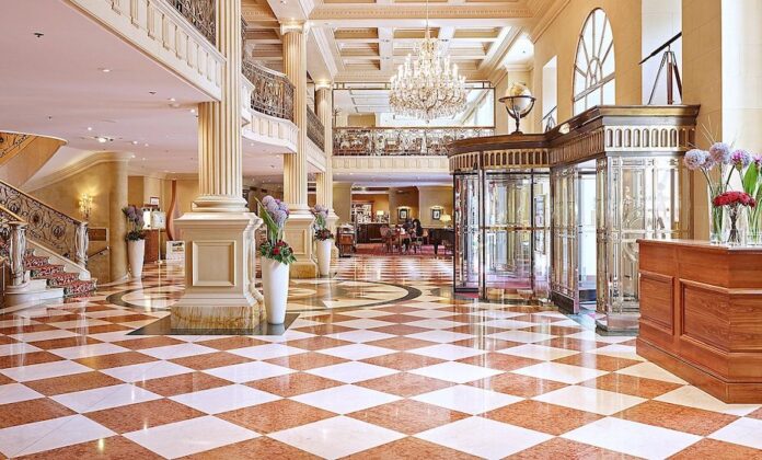 Grand Hotel Wien lobby